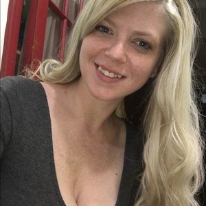 Meet your Posher, Juli